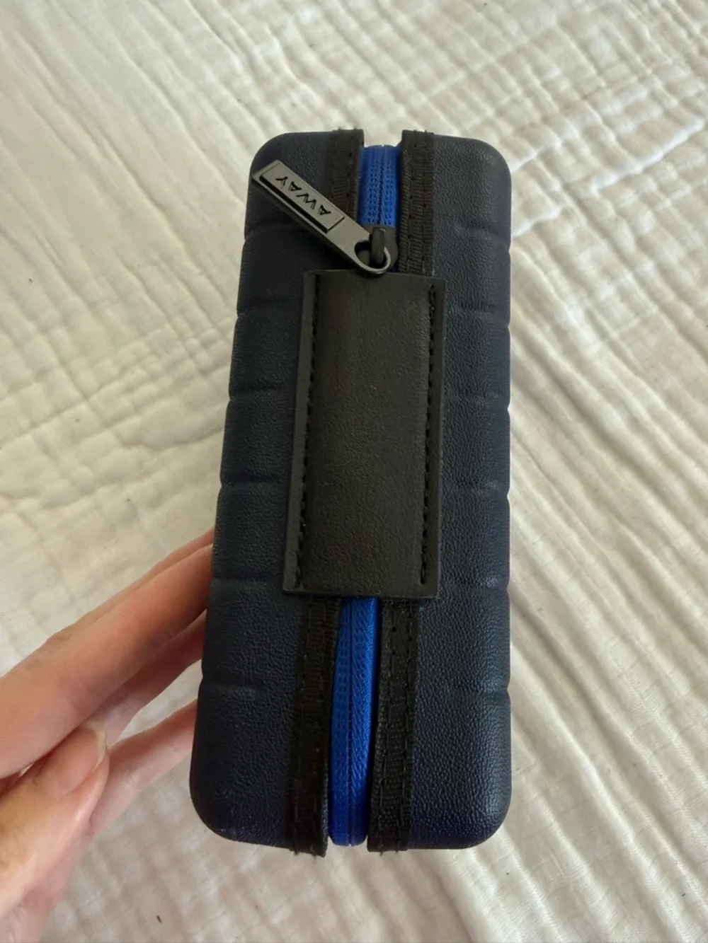 NEW AWAY x Sunday Riley United Polaris Amenities Kit